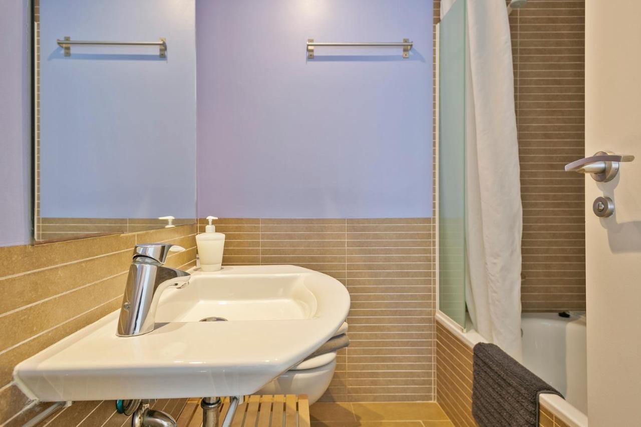 Apartaments Pepita Bandert كامبريلس المظهر الخارجي الصورة