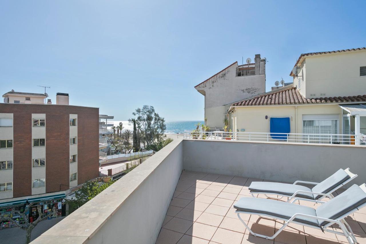 Apartaments Pepita Bandert كامبريلس المظهر الخارجي الصورة