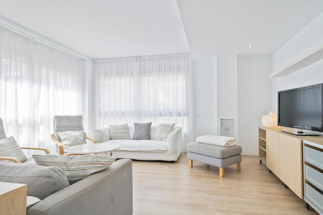 Apartaments Pepita Bandert كامبريلس المظهر الخارجي الصورة